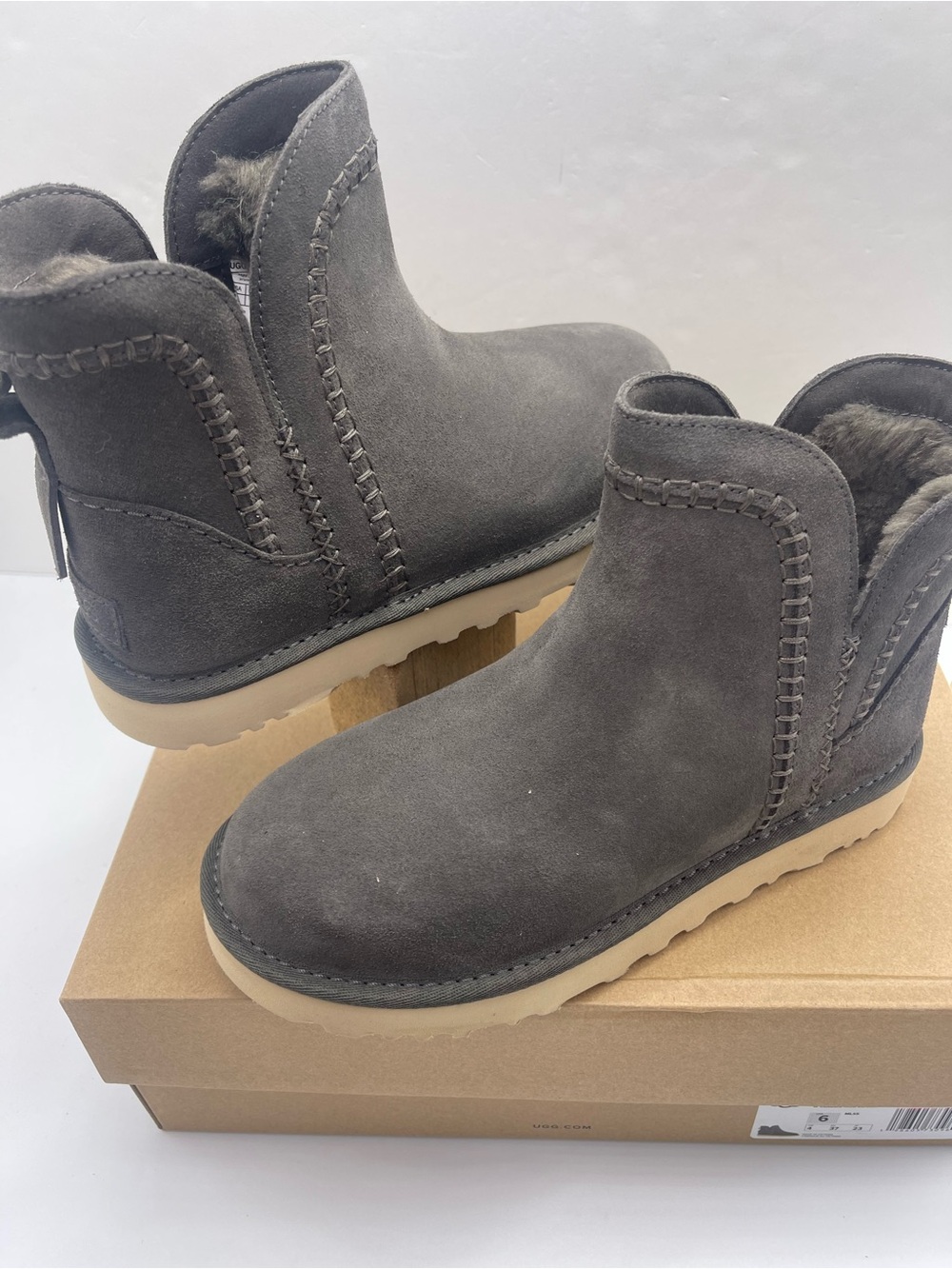 UGG Women’s Classic Mini Elaria Boots W1178831 MLSS Suede Sheepskin Booties - Picture 10 of 16